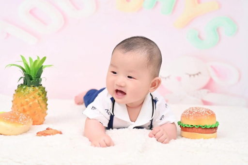 固原宝宝眼角红血丝 固原宝宝眼角红血丝